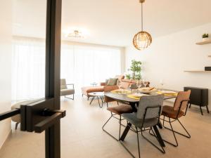 Apartment Zeestation with parking by Interhome