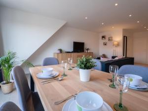 Apartment verborgen pareltje by Interhome