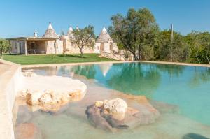 Villa room in HelloApulia Trulli tra Pietre Full