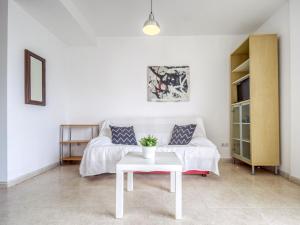 Apartment Roca Llarga by Interhome