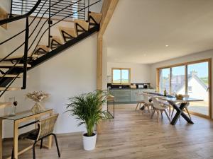 Maisons de vacances Holiday Home Wooden House by Interhome : photos des chambres