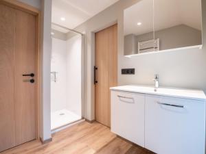 Holiday Home Huyze Ter Bercken with swimming pond by Interhome