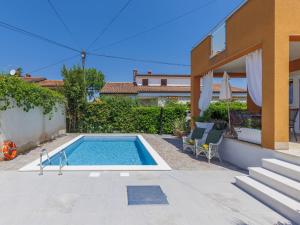 Apartment Villa Alba by Interhome