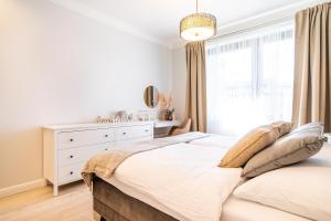 ApartamentySnu, Słoneczny Glam z parkingiem, Centrum