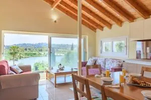 Chris Apartment - Kontokali