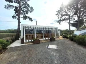 MOBIL HOME 3 CHAMBRES N° 62 PARC ROSELIERES - La Parée Preneau