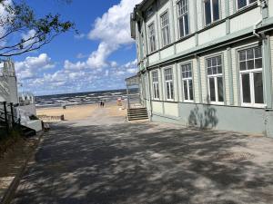 Two-STORY SEASIDE APARTMENT JURMALA