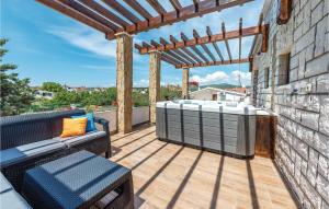 Lovely Home In Rogoznica With Jacuzzi