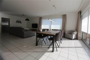 Vier sterren appartement te Nieuwpoort bad 6 pers.