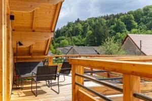 Chalets Chalet au coeur du Jura a 5min de la plage de Clairvaux : photos des chambres