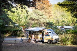 Campings HUTTOPIA Divonne : photos des chambres