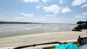 Plein Sud, appartement vue baie, accès direct plage