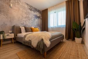 Stunning 1BR Retreat in North District