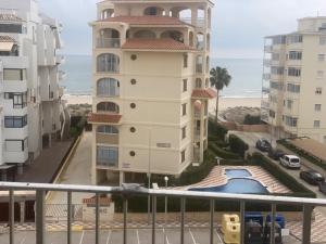 Boby II Solo Familias! Serviplaya
