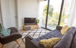 Fulflood View, Winchester - Crawley