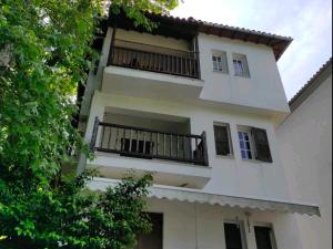 Phillys sea side apartment