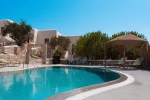 XARAKI Traditional Houses - Karavostasi