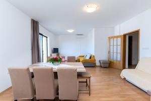 Apartment Lidija