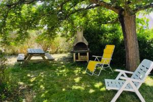 Maisons de vacances Cosy house with garden close to the sea : Maison de Vacances