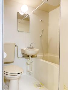 Shinjuku 新宿徒步圈!西新宿!都厅!新宿中央公园!2分钟步行到地铁!高速无限制网络!精致公寓Autolock!104