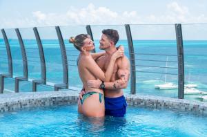 Temptation at The Tower Cancún Resort -Inclusive - Adults Only