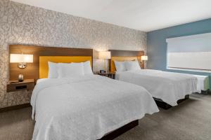One-Bedroom Queen Suite with Two Queen Beds room in Rodeway Inn Bangor