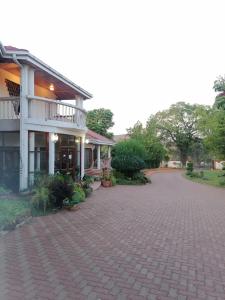 Tjibelus Nest Guest Home