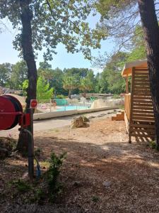 Campings domaine de la sainte baume : photos des chambres