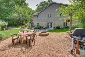 The Haven at Welsh Mountain Suites - Apt with Patio! - Cains