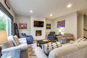 Gull Lake Resort Escape Pool and Snowmobile Trails - Pequot Lakes