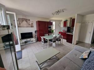 Appartements Charmant duplex a 500 m de la plage : photos des chambres