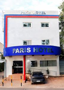 PARIS HOTEL