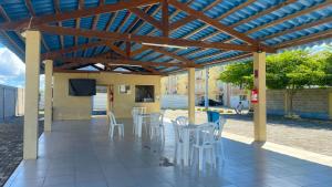 Apartamento Cond Leão Dourado