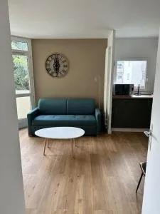 Bel appartement à 25 mn de Paris - 萨特鲁维尔