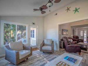 545 Tarpon Pond Cottage