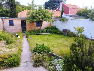 Maison avec jardin au calme