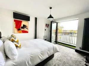 Duplex Apartment Harbourside city centre with free parking - Lulsgate Bottom