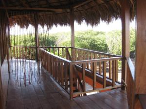 Surfing Turtle Lodge