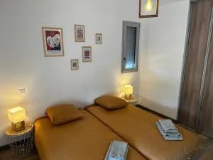 Maison gîte Solesmes - 萨尔特河畔萨布雷