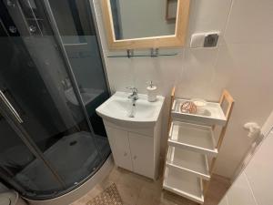 Kasprusie 10 by Homeprime