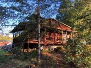 The Cabin in Packwood - Nisqually Vista