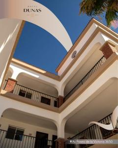 Hotel Dunas Near Consulate