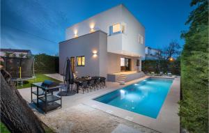 Stunning Home In Pula