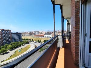 APARTAMENTO CENTRO GIJÓN con WIFI gratis y PARKING PÚBLICO próximo incluido