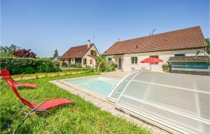 Maisons de vacances Stunning Home In Briare With Outdoor Swimming Pool, Wifi And Sauna : photos des chambres