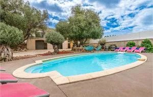 巴拉鲁拜恩斯三卧室度假屋 - 巴拉吕克莱班