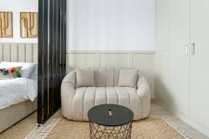 Cozy studio at Bloom Height - JVC