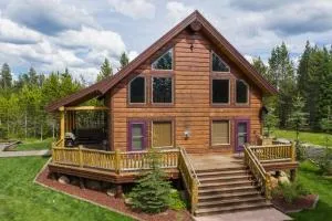 Mountain General by KABINO Hot Tub BBQ Pit FirePit Horseshoe Pit Foosball Air Hockey Games WiFi Grill - Three River Junction