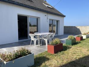 Maisons de vacances Maison Erdeven, 4 pieces, 6 personnes - FR-1-397-41 : photos des chambres