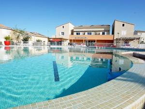 Pavillon T3 avec Piscine, Spa et Salle de Sport près de la Plage - 6 Couchages - FR-1-732-38